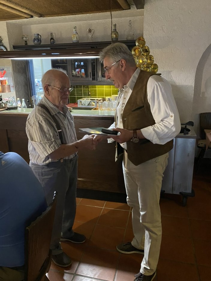 Ehrung von Egon Geißler für 40 Jahre Mitgliedschaft