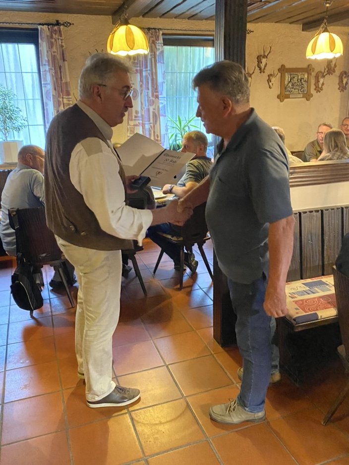 Ehrung von Hermann Scheuring 50 Jahre Mitgliedschaft